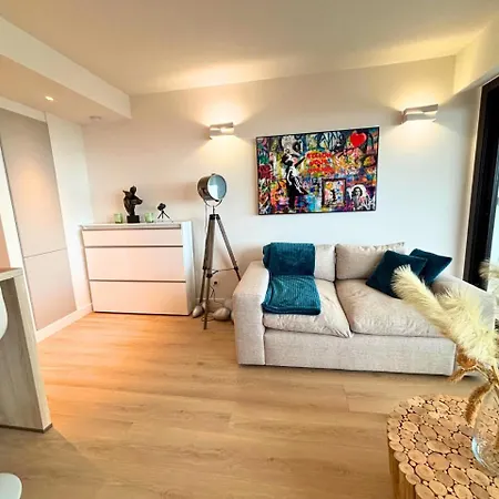 Etoile Du Cap - Front 2 Bdr Partial Sea View Apartment *